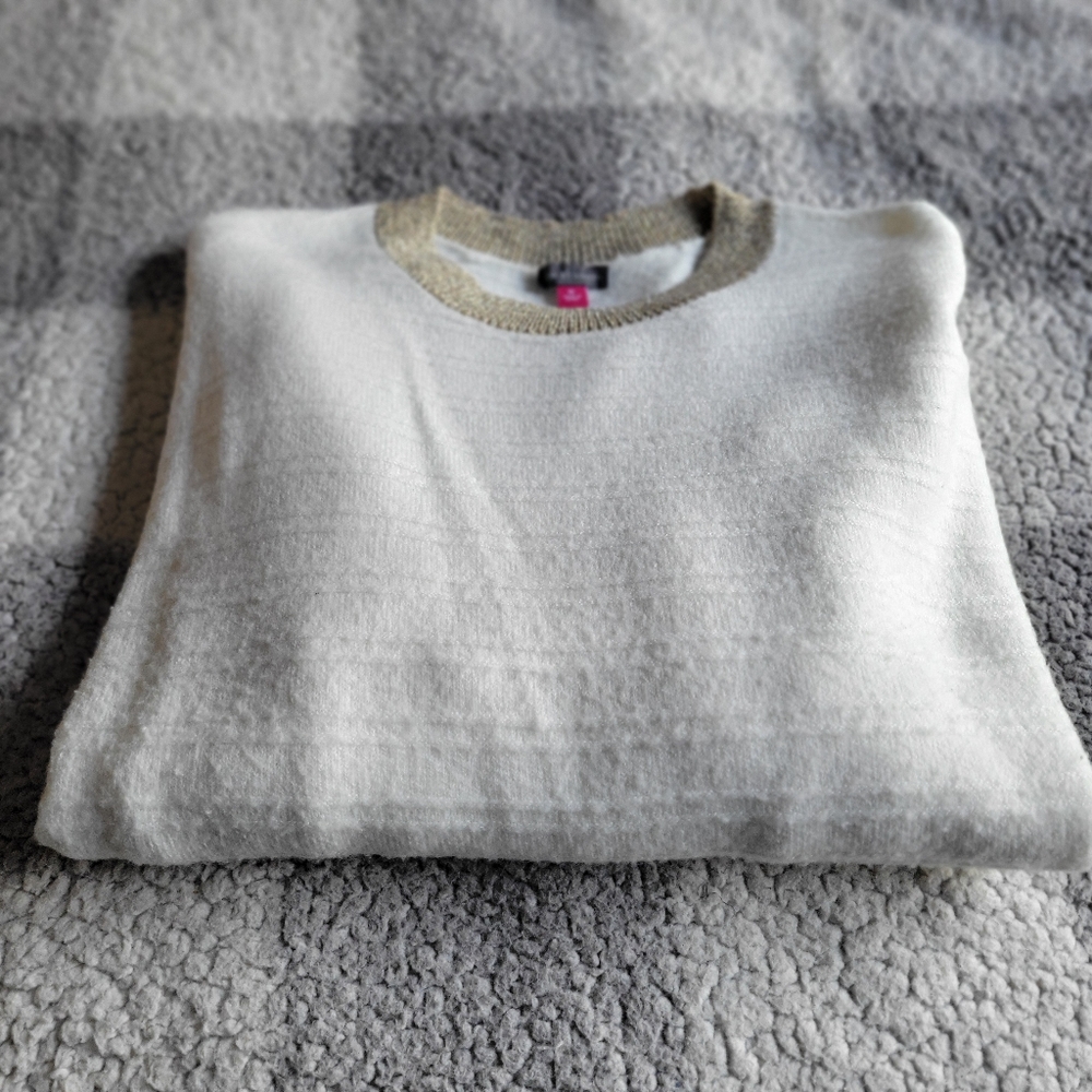 Vince Camuto Women’s Knit Top – Size XL